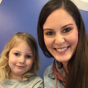 Meet your Posher, Jenn